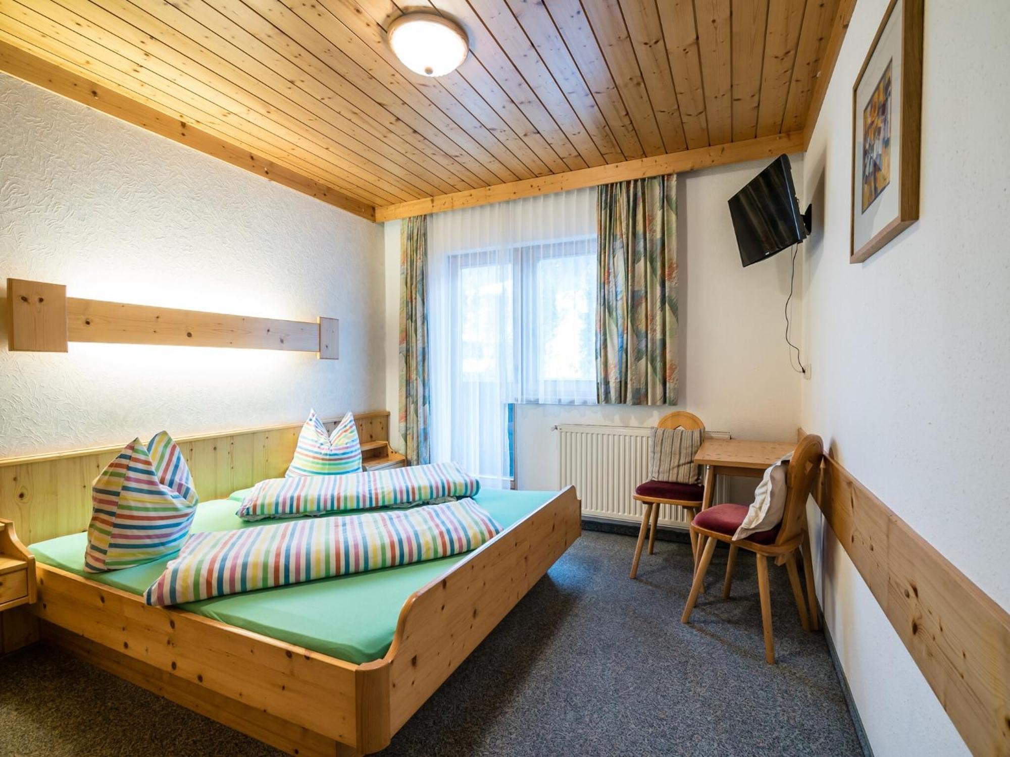 Apartment In Saalbach Hinterglemm Near Ski Area Екстер'єр фото