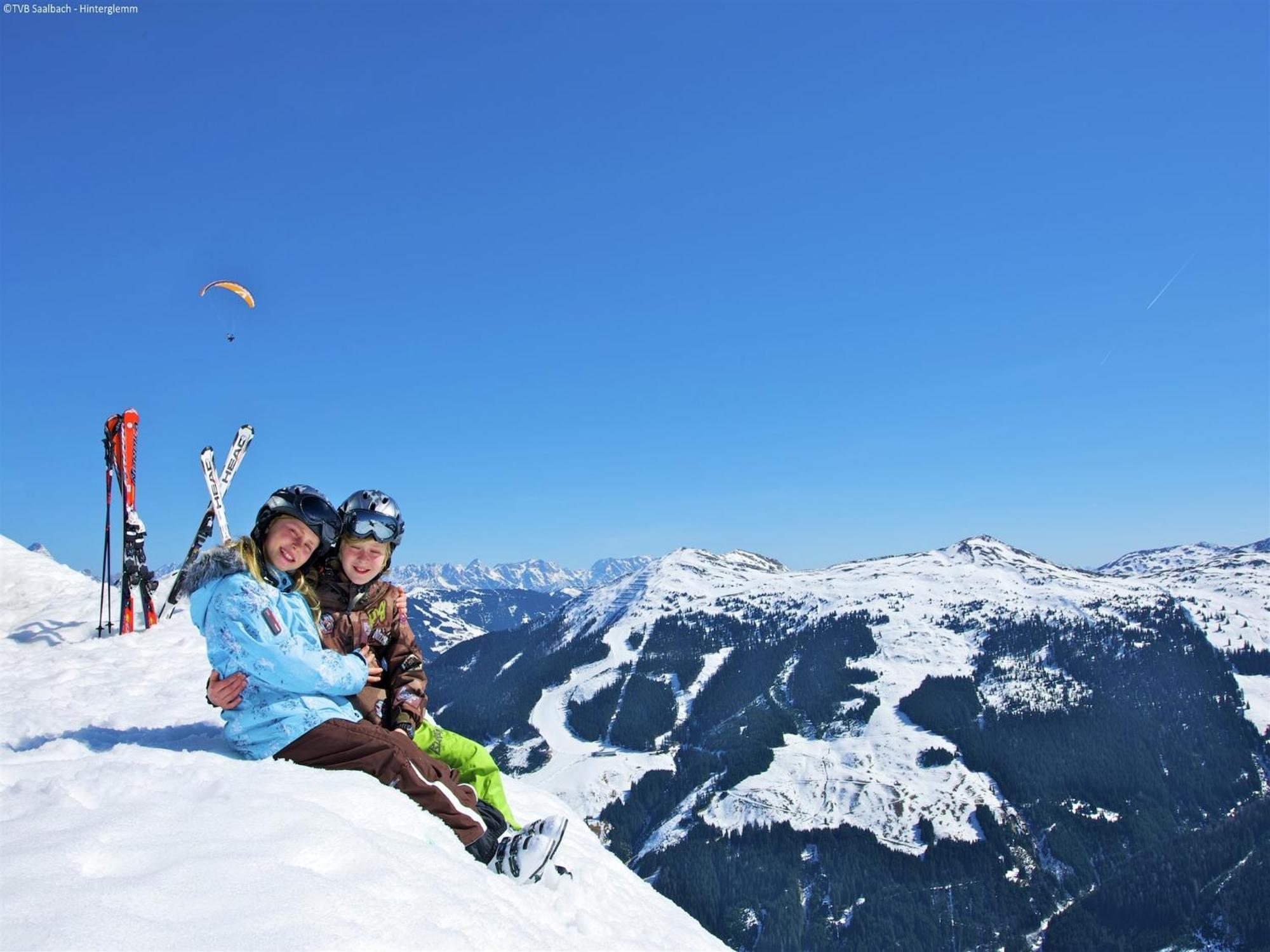 Apartment In Saalbach Hinterglemm Near Ski Area Екстер'єр фото